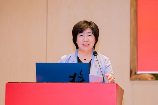 （中国人民大学副校长 王易）