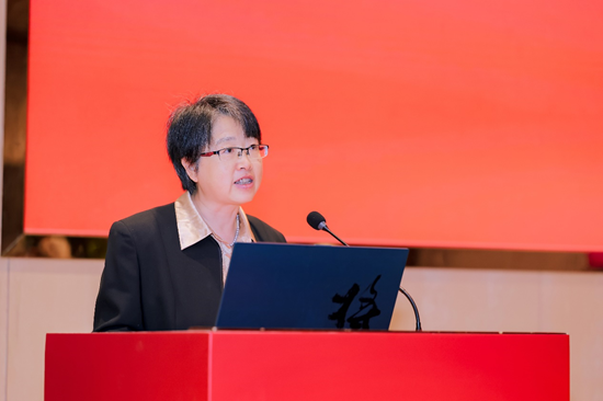 （中国人民大学国际货币研究所副所长、长江经济带研究院院长涂永红）