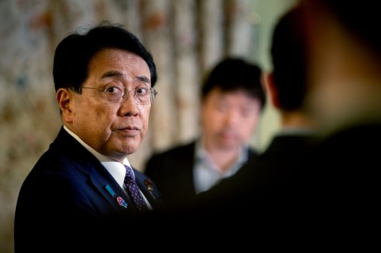 赤泽亮正