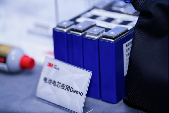 3M中国有限公司 机器人综合胶粘解决方案