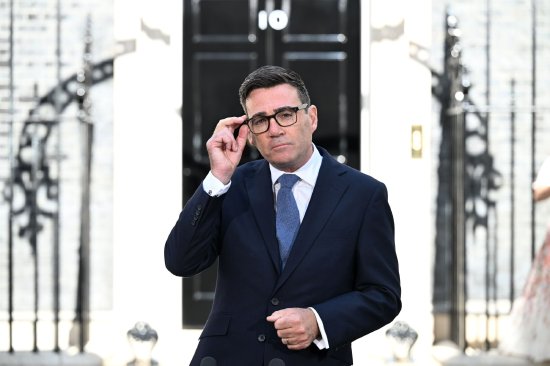 英国新任首相伯纳姆暗示将利用财政规则的“灵活性”为预算融资