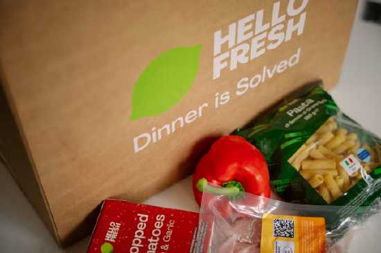 食材订阅品牌 HelloFresh 安排员工账号 “Katie” 入驻客户专属子版块。