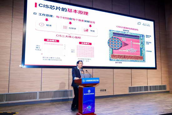 杨哲宇：给人看的视觉方案和给AI看的视觉方案是不同的
