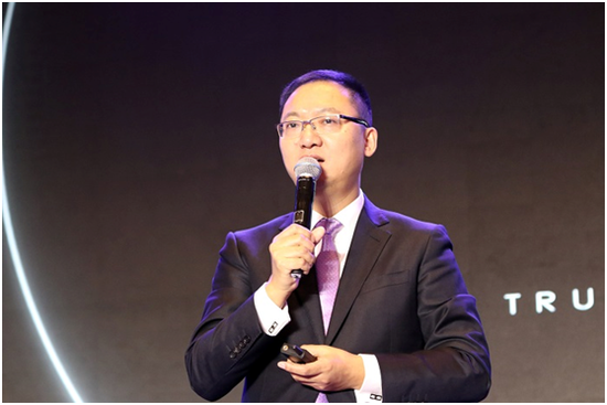 商界传媒集团总裁、《商界》杂志总编辑周忠华