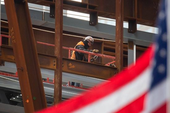 美国上周首次申领失业救济人数创下六周来最大涨幅