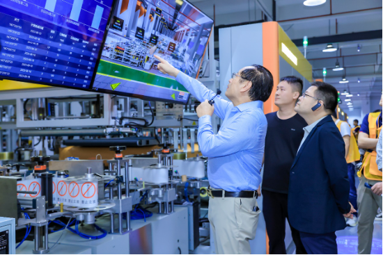 冲刺家具行业首家“灯塔工厂”，慕思为什么有底气？