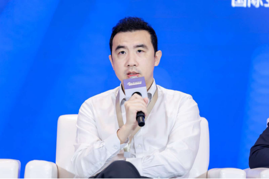 广发基金李耀柱:国内系统复杂程度高于海外,液冷电力互联等值得重视关注
