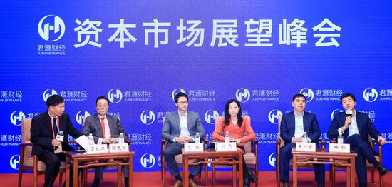 利来w6600 驾照降级新政出台?造谣!法规里早就说得明明白白了