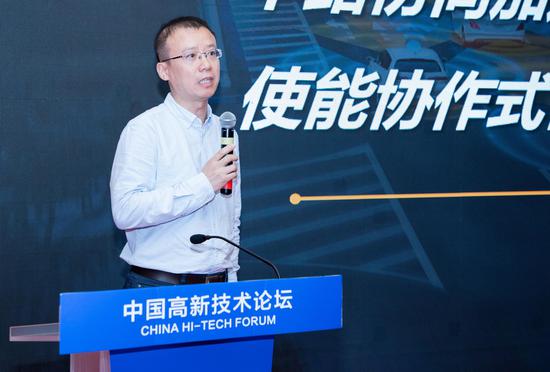 1号站娱乐平台任一-看完张若昀和唐艺昕的恋爱日常,你知道当他化身小奶狗是什么样吗