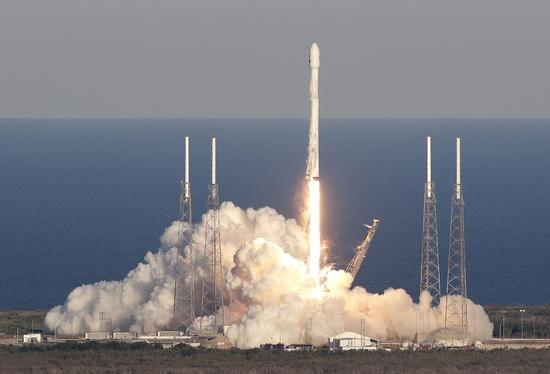 SpaceX发射强劲载人火箭 NASA:可能危及生命