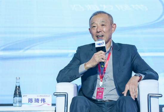 亚商集团创始人、董事长,亚商资本创始合伙人陈琦伟