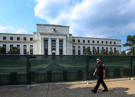 美联储发布金融稳定报告 指出存在大量流动性风险