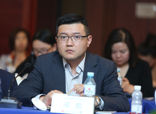 腾龙娱乐中心官方网站·大坝截流前全程徒步长江三峡,如此难得人生经历,中国有几人
