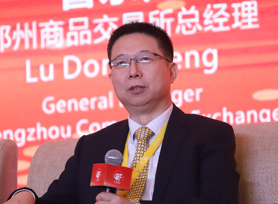 亲朋游戏中心官方网站 《闻烟》定档8.30 张国立韩庚爆发“父子”矛盾