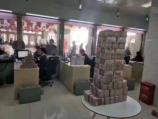 利来国际ag旗舰厅下载 两部未成年人法律修订草案征求意见结束