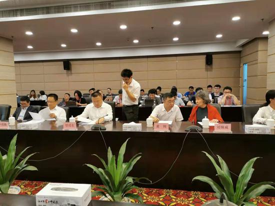 百胜国际国际网站 - 抗癌再添广谱靶向药!这次是RXDX--101!针对多种突变有效!