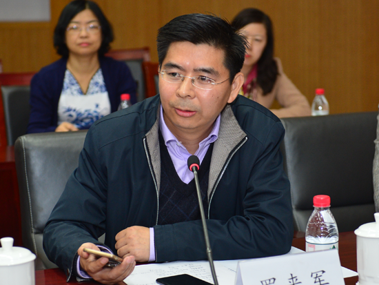 中国人民大学国发院研究员、长江经济带研究院院长罗来军