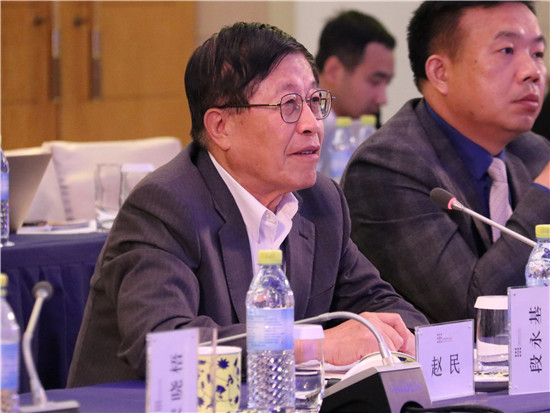 四通老总_老总办公室(2)