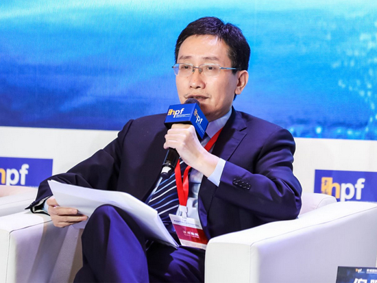 中国社科院城市与竞争力研究中心主任倪鹏飞