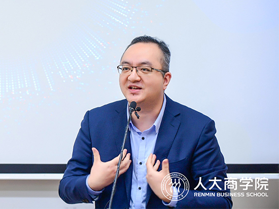 中国人民大学商学院组织生态与人才战略教授,中国人力资源理论与实践联盟秘书长周禹