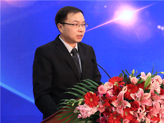 中国人民大学信息分析研究中心副主任钱明辉发布报告