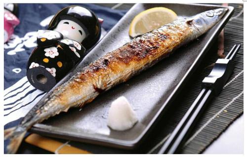 日本秋刀鱼今年获得大丰收 批发价下降6成