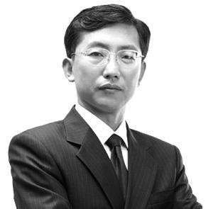 南方基金总裁助理兼权益投资总监 史博