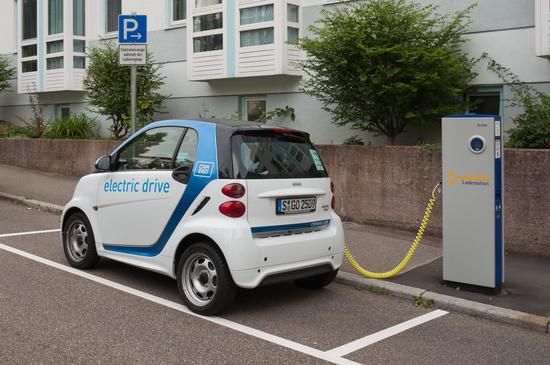 电动汽车2040年将抹掉1300万桶原油日需求