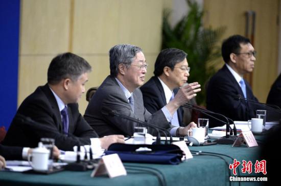 3��12�գ�ʮ����ȫ���˴��Ĵλ�����÷�������Ķ๦�������м��߻ᣬ�����й����������г���С�������г��׸١����г�������������־ֳ��˹�ʤ�����г���һ�ɾ͡����ڸĸ��뷢չ�����������ش�������ߵ����ʡ�