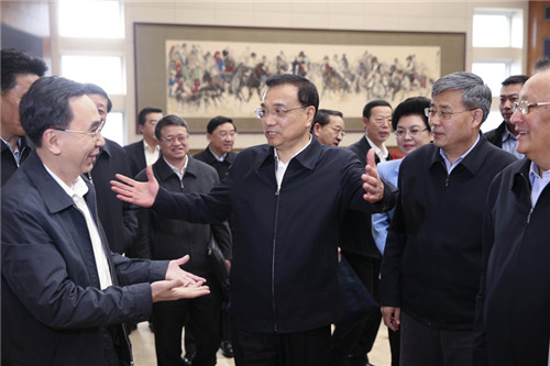 李克强:调动中央地方两个积极性是推进营改增