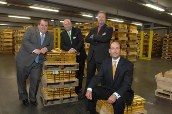 为什么黄金总是大涨大跌?答案可能让你大吃一