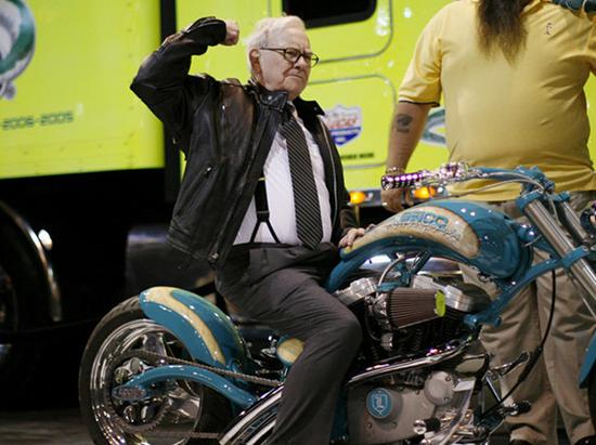 巴菲特股东大会实录精华版