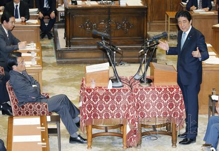 日本经济停滞 是否增税陷入两难|日元|增税