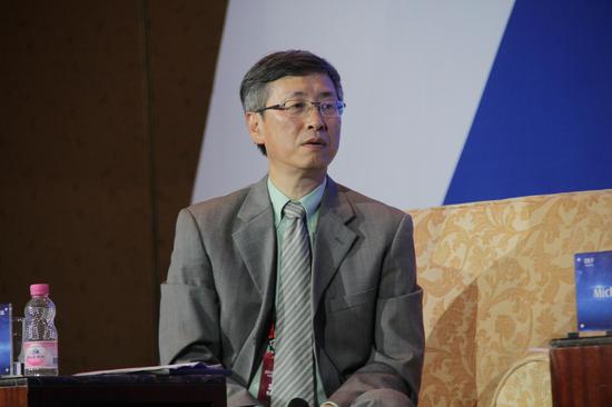 “2016青岛·中国财富论坛”于6月3日-5日在青岛召开。上图为哈佛中心（上海）董事总经理黄晶生。