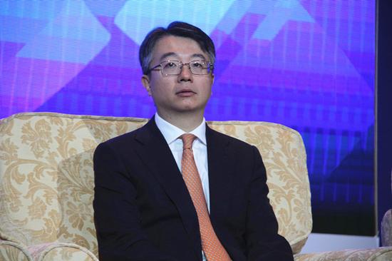 “2016青岛·中国财富论坛”于6月3日-5日在青岛召开。上图为贝恩公司全球合伙人、大中华区金融服务业联席主席项安达。（摄影：李彦丽）