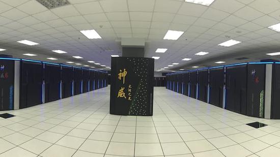 中国自主芯片制造的“神威太湖之光”夺得超级计算机全球500强冠军
