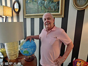 著名投资家 吉姆-罗杰斯（于新加坡家中）