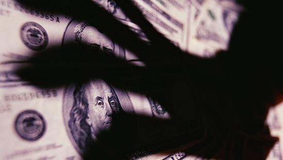 前珠海首富涉嫌洗钱被查 股票离奇涨停|前海人