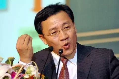 揭秘寶萬之役中 姚振華背後的高參們