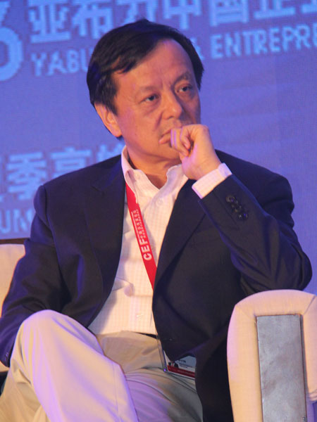 香港交易及结算所有限公司集团行政总裁李小加