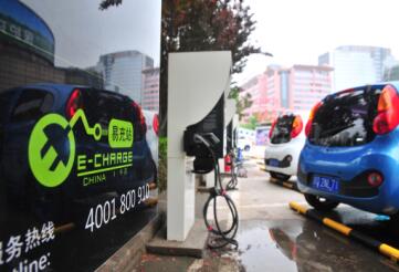 工信部频发新能源车新政 对大型车企影响大|新