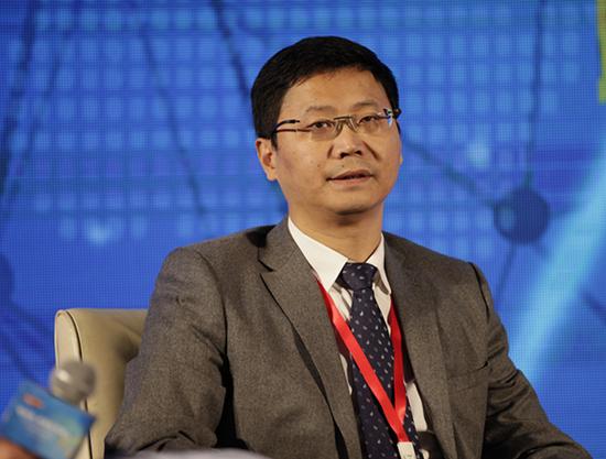 9月23日，由《博鳌观察》主办的2016博鳌观察金融创新峰会在京召开。图为中国社会科学院金融研究所副所长胡滨。