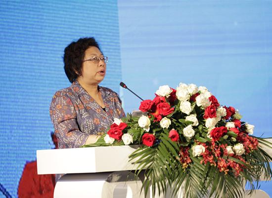 9月23日，由《博鳌观察》主办的2016博鳌观察金融创新峰会在京召开。图为中国国务院参事室副主任王红。