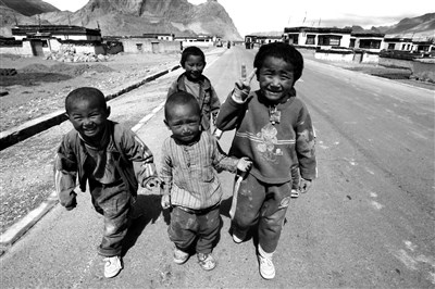 1978年中国贫困人口_...人里1个穷人 贫困人口比中国还要多