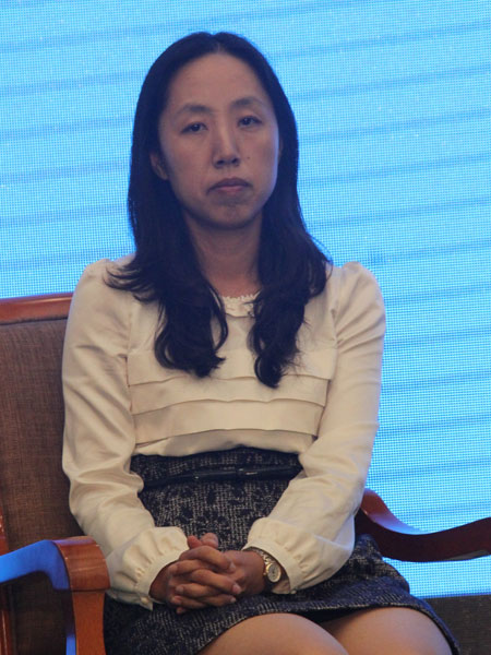 中国教育后勤协会发展研究部执行主任王清埃