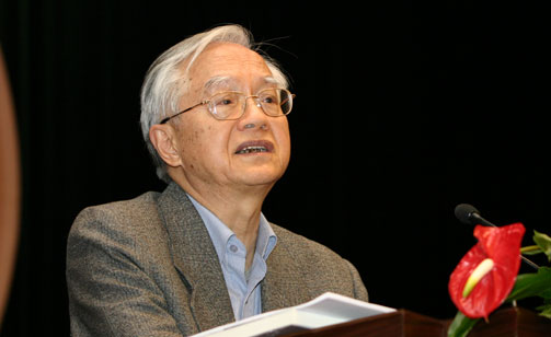 著名经济学家，国务院发展研究中心研究员吴敬琏
