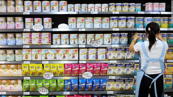 澳洲两乳企被暂停在华注册资格 两家均为百年