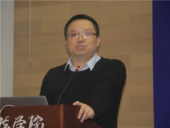 回家吃饭总裁兼CEO唐万里