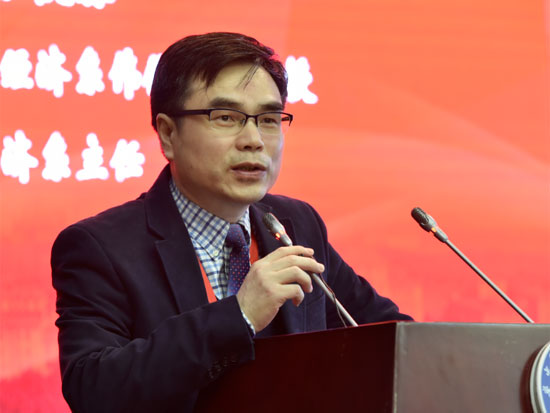 香港中文大学伟伦经济学讲座教授、经济学主任张俊森