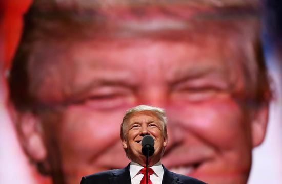 特朗普行情带动美股市值攀升万亿美元 看跌人